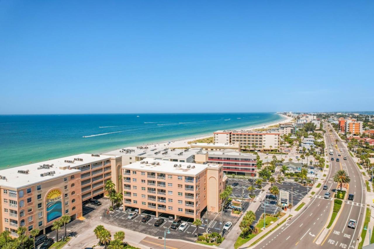 106 Beach Place Condos Сант Пит Бич Экстерьер фото